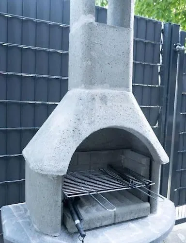 Stylish With Terrace For Up To 6 People بوخوم