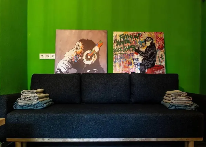 Stylish With Terrace For Up To 6 People شقة بوخوم