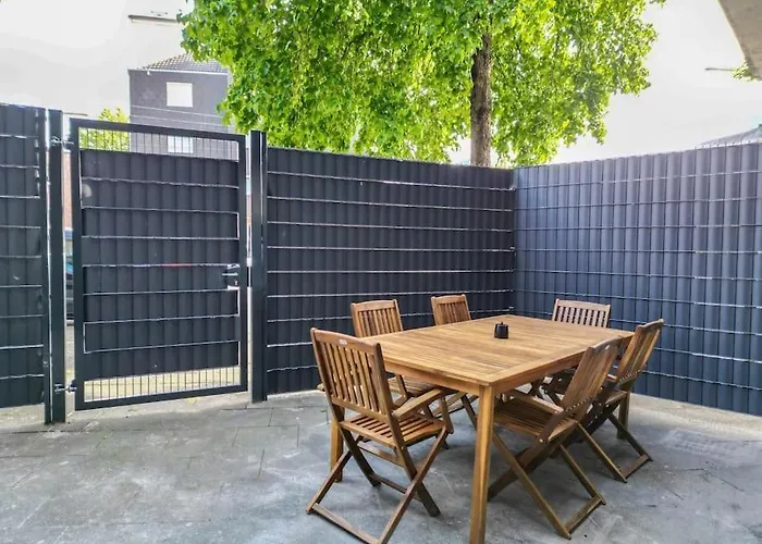 Stylish With Terrace For Up To 6 People *